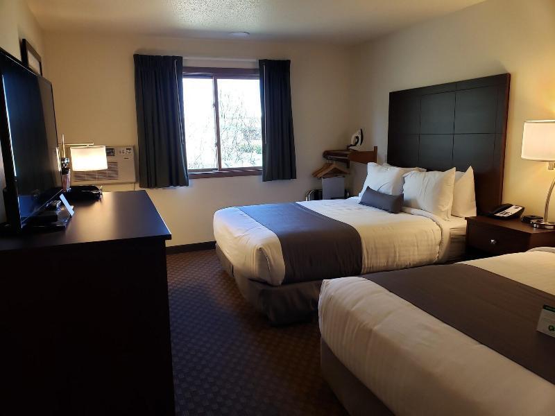 Cobblestone Inn & Suites - Merrill Εξωτερικό φωτογραφία