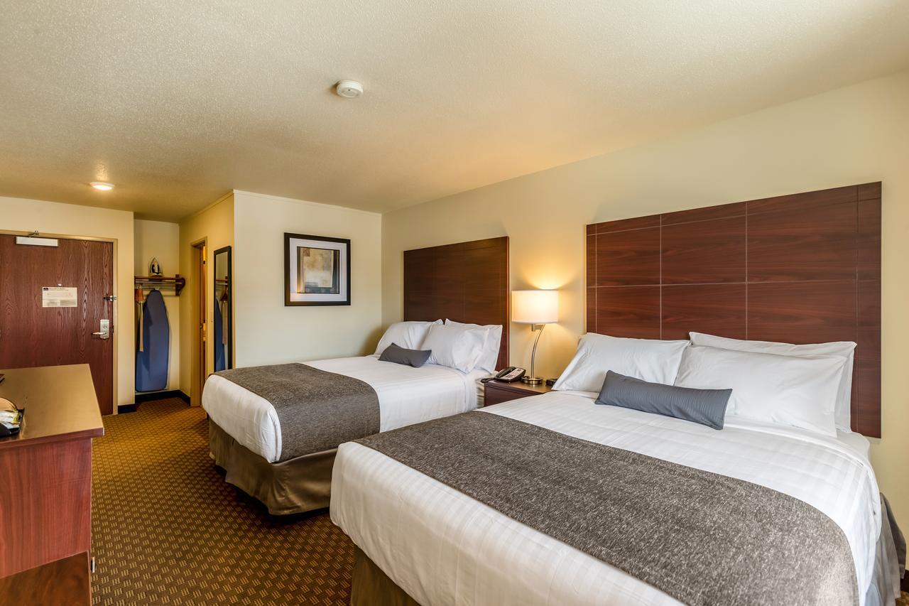 Cobblestone Inn & Suites - Merrill Εξωτερικό φωτογραφία